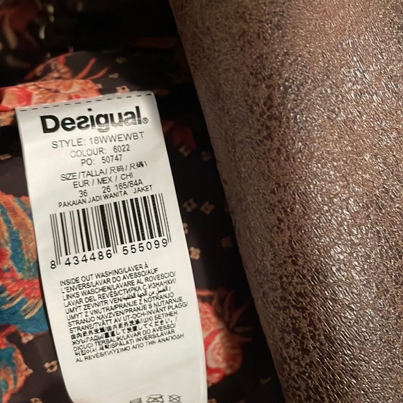 Desigual jacket - Picture 13 of 15